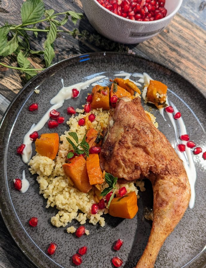 Backofen-Kürbis mit Bulgur und Hähnchen