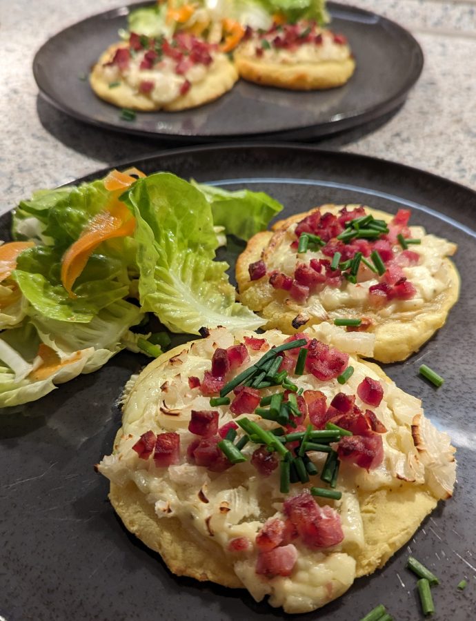 Flammkuchen aus Knödelteig