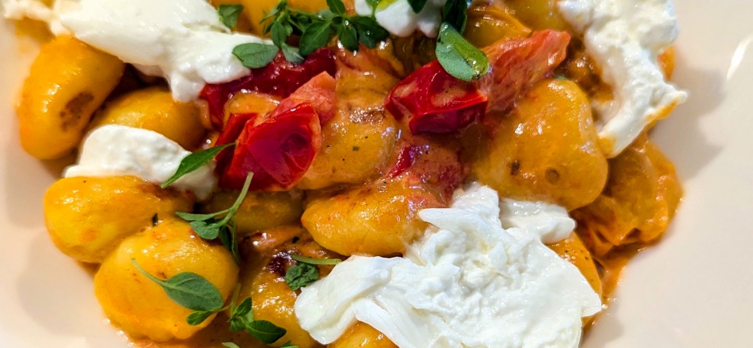 Gnocchi mit Tomate und Burrata