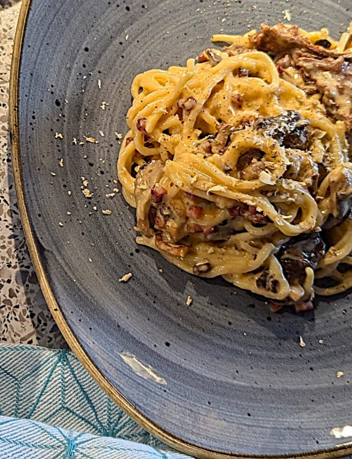 Pilz-Carbonara aus der Pfanne