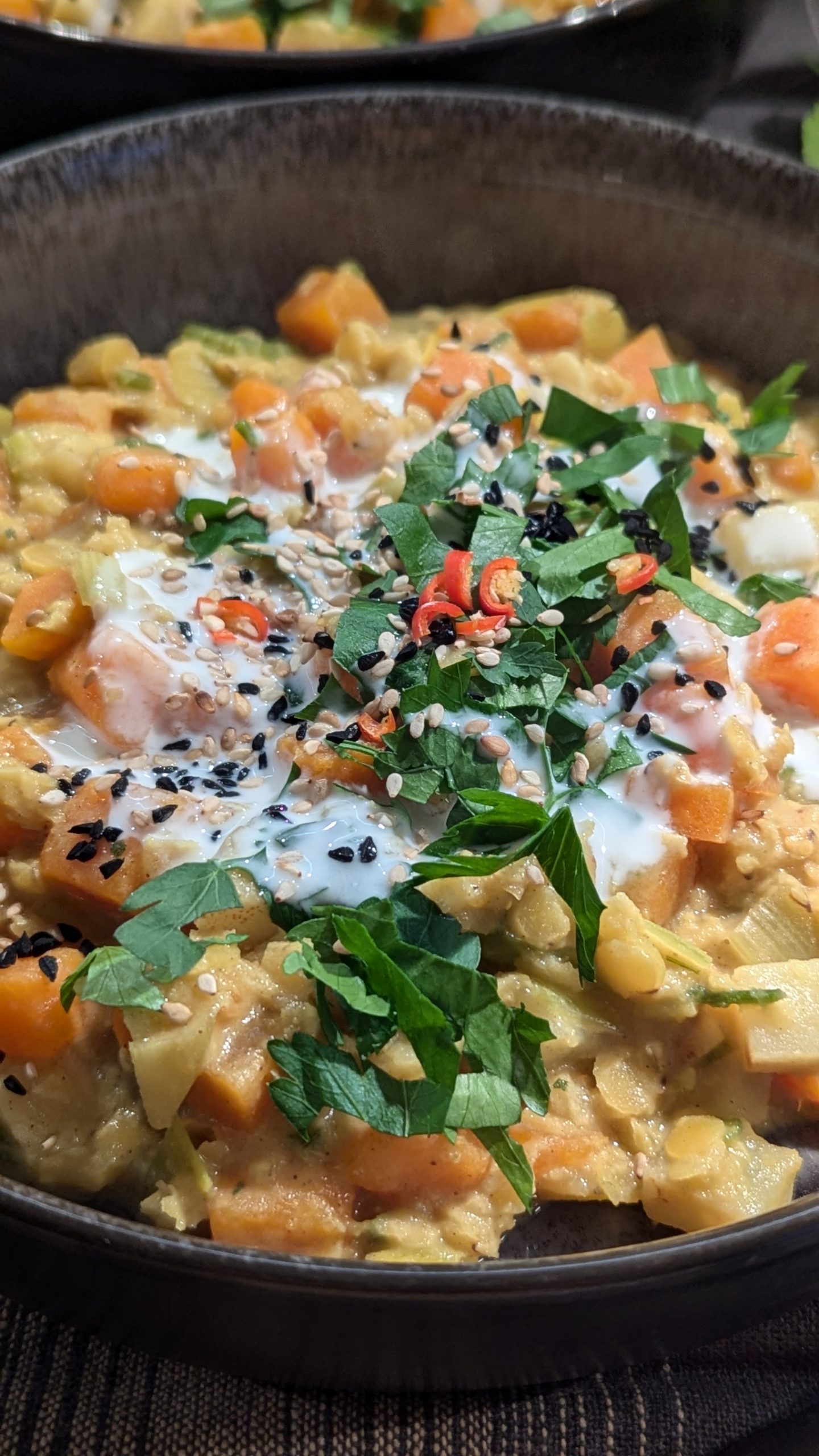 Gelbe Linsen Dal mit Süßkartoffeln – claudis kitchen