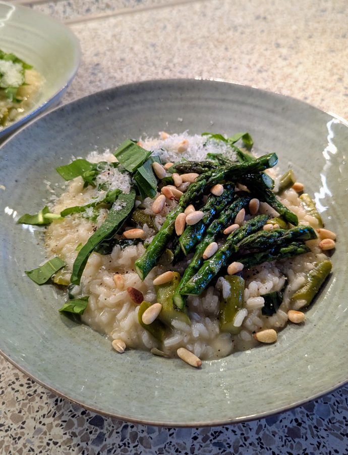 Risotto mit Bärlauch und grünem Spargel