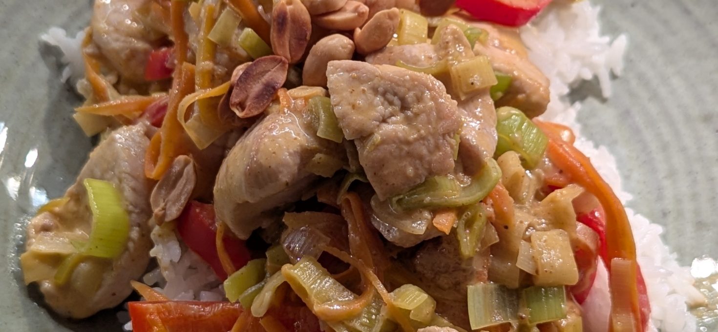 ​🇹🇭 Puten-Kokos-Curry mit Gemüse