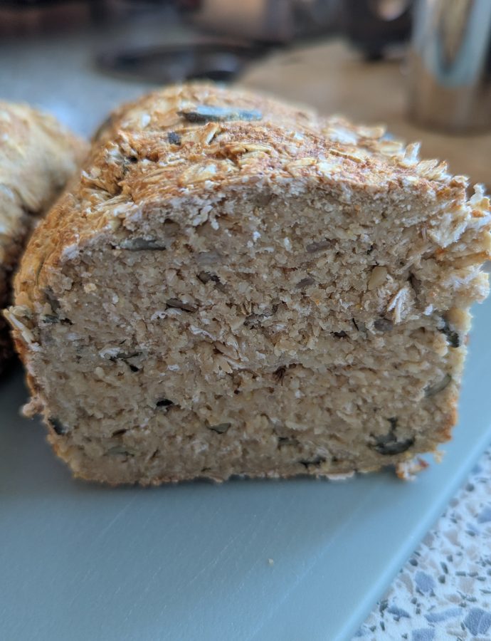 Haferflocken-Quark-Brot