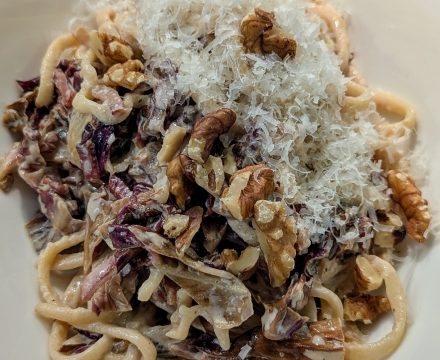 Pasta mit Radicchio und Speck