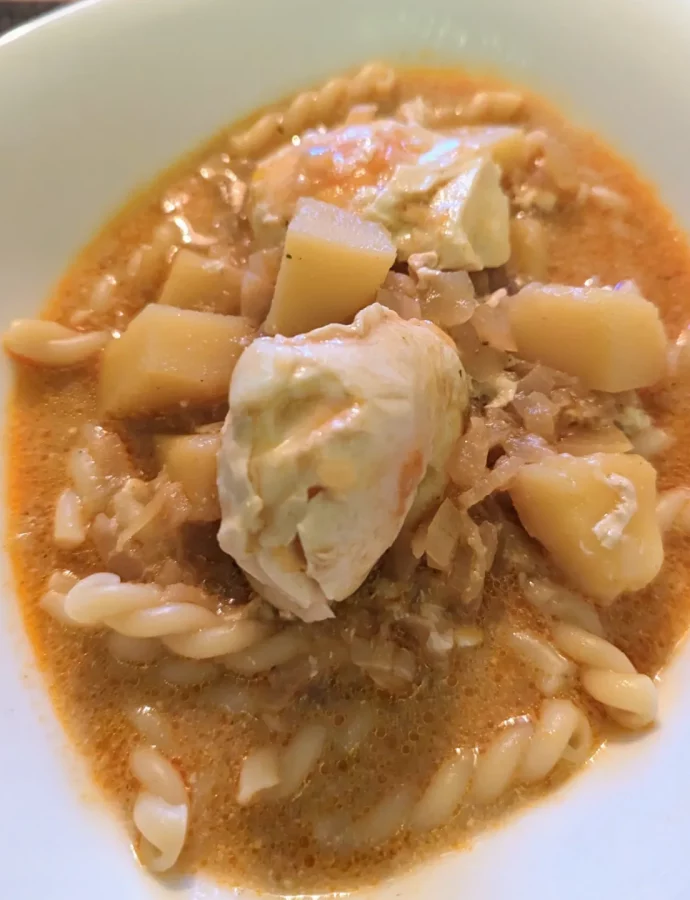 Omas saure Kartoffelsuppe