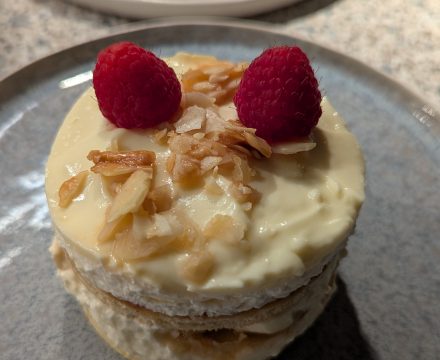 Bienenstich Törtchen