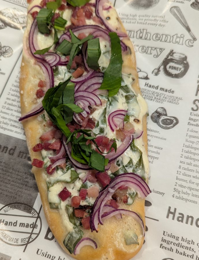 Laugen-Flammkuchen-Schiffchen